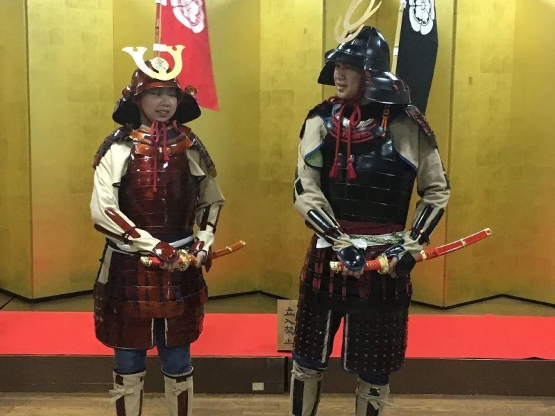 Nagoya'dan Yarım Gün Kiyosu Kalesi ve Samuray Zırhı Deneyimi