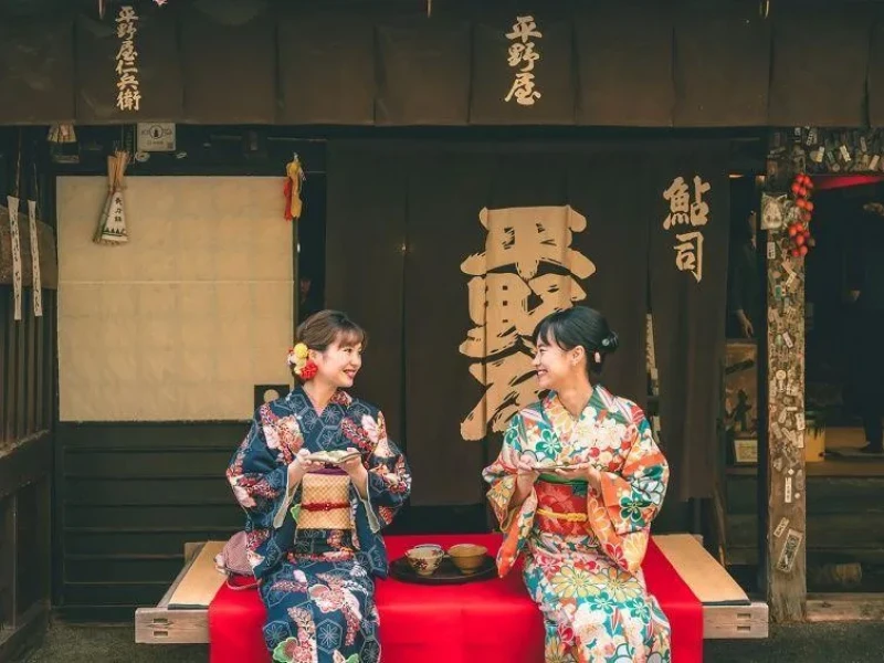 Kyoto'da Geleneksel Kimono Deneyimi
