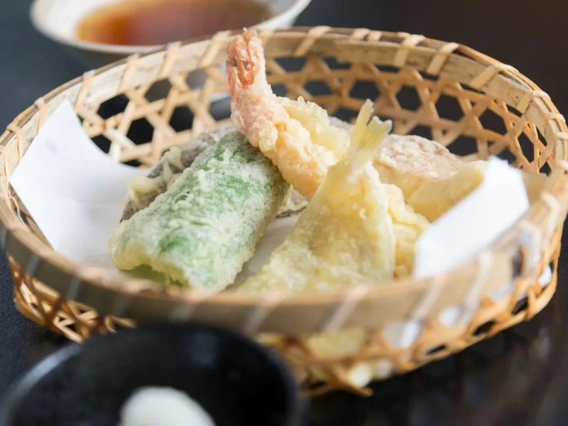 Fukuoka Hakata'da Yakata Bune ile Akşam Yemeği ve Gece Turu