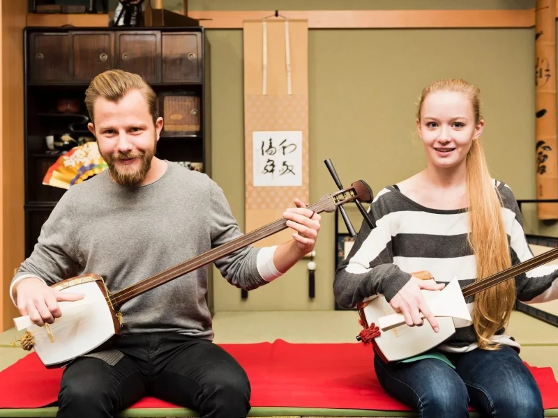 Asakusa'da Shamisen Canlı Deneyimi