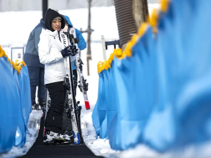 Hokkaido'da Kolay Kayak ve Outlet Alışverişi