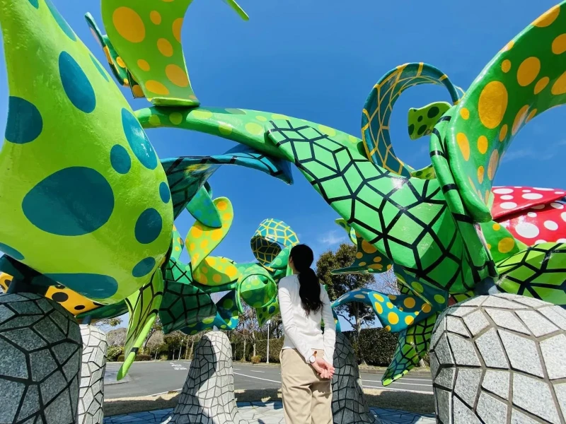 Kagoshima Sonbaharı: Kirishima'nın Renkleri, Tapınak ve Sanat