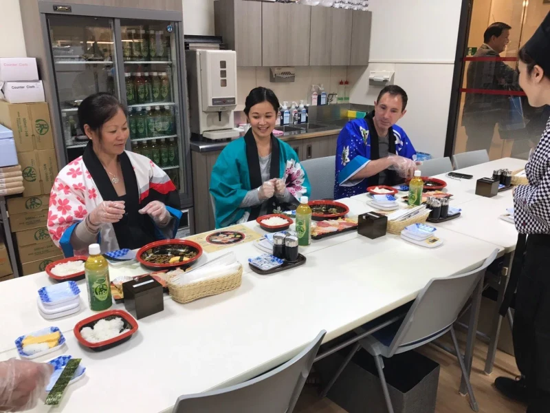 Daiki Suisan'da Usta Şefle Sushi Yapım Atölyesi