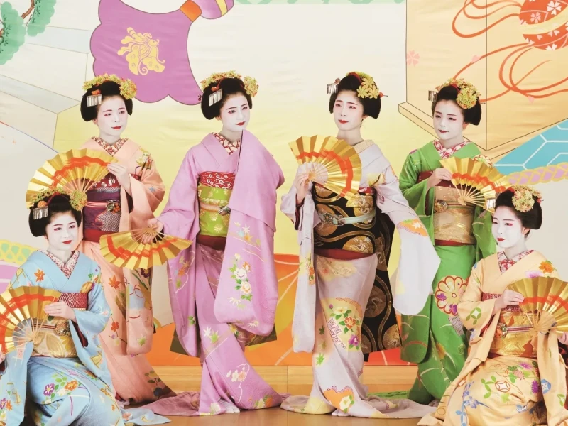 Kotobukikai: Kyoto'da Geisha ve Maiko Performansı Deneyimi