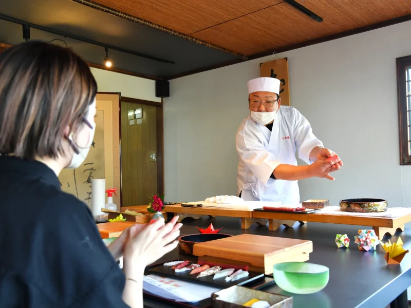 Senjojiki, Kitakyushu'da Sushi Yapımı ve Japon Mutfağı Atölyesi