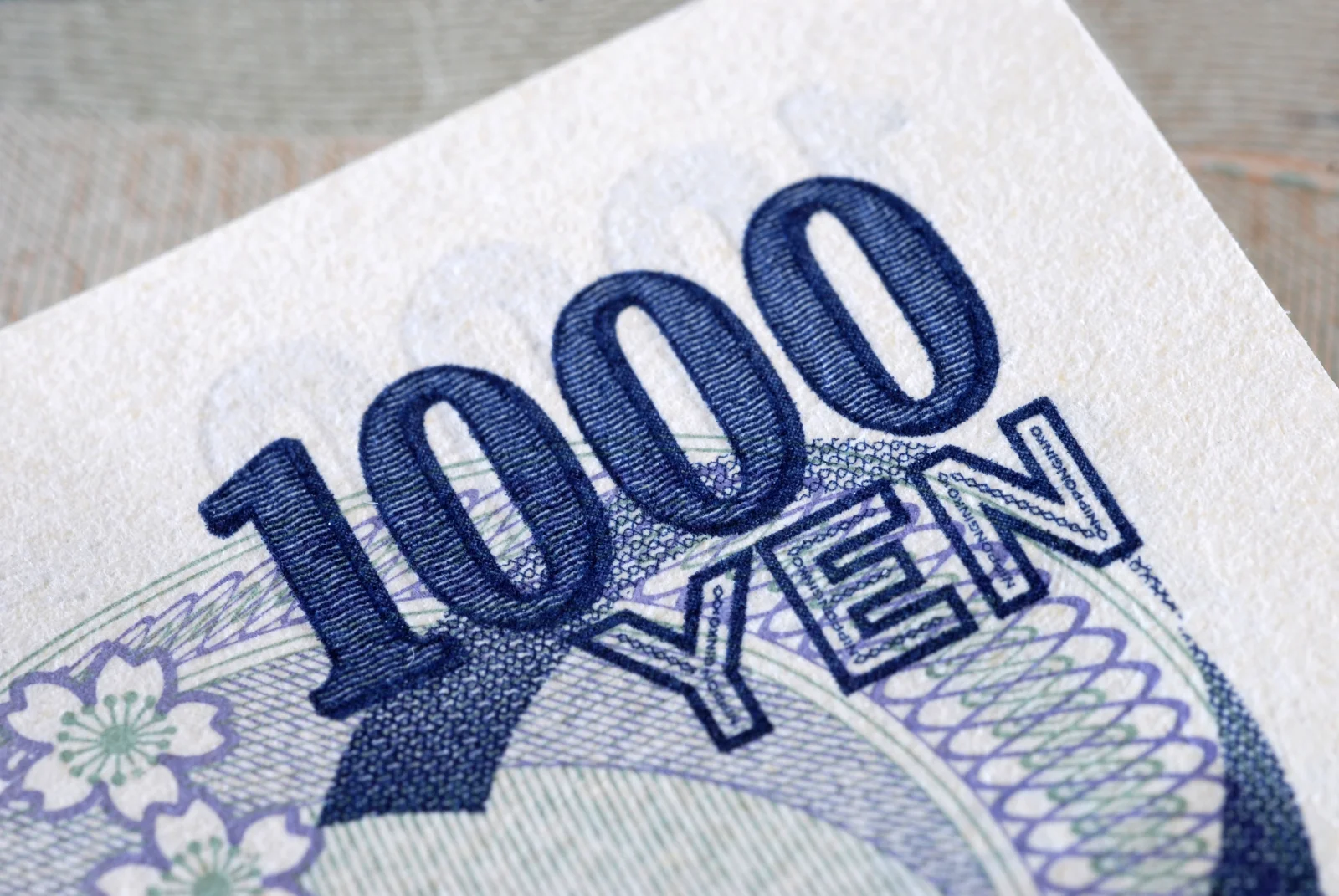 1.000 yenlik Japon banknotunun yakın çekimi (önceki seri)